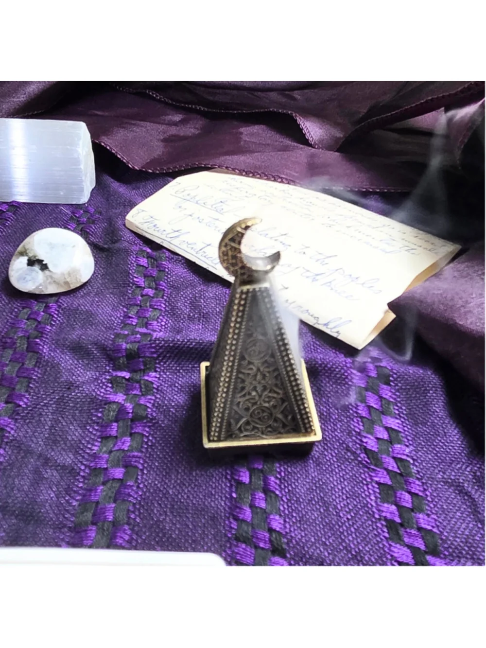 Moon Pagoda Incense Tower – Lunar Ritual Cleansing Censer